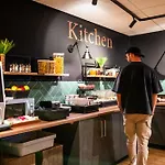 Bud Gett Hostels